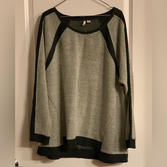 Cato Shimmery Sweater - Picture 1 of 3